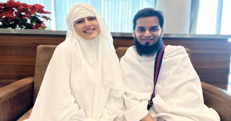 اڳوڻي ڀارتي اداڪارا ثنا خان هڪ ڀيرو ٻيهر ماءُ بڻجي وئي